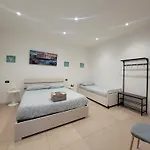 Daire House Del Levante Locazione Breve Bari